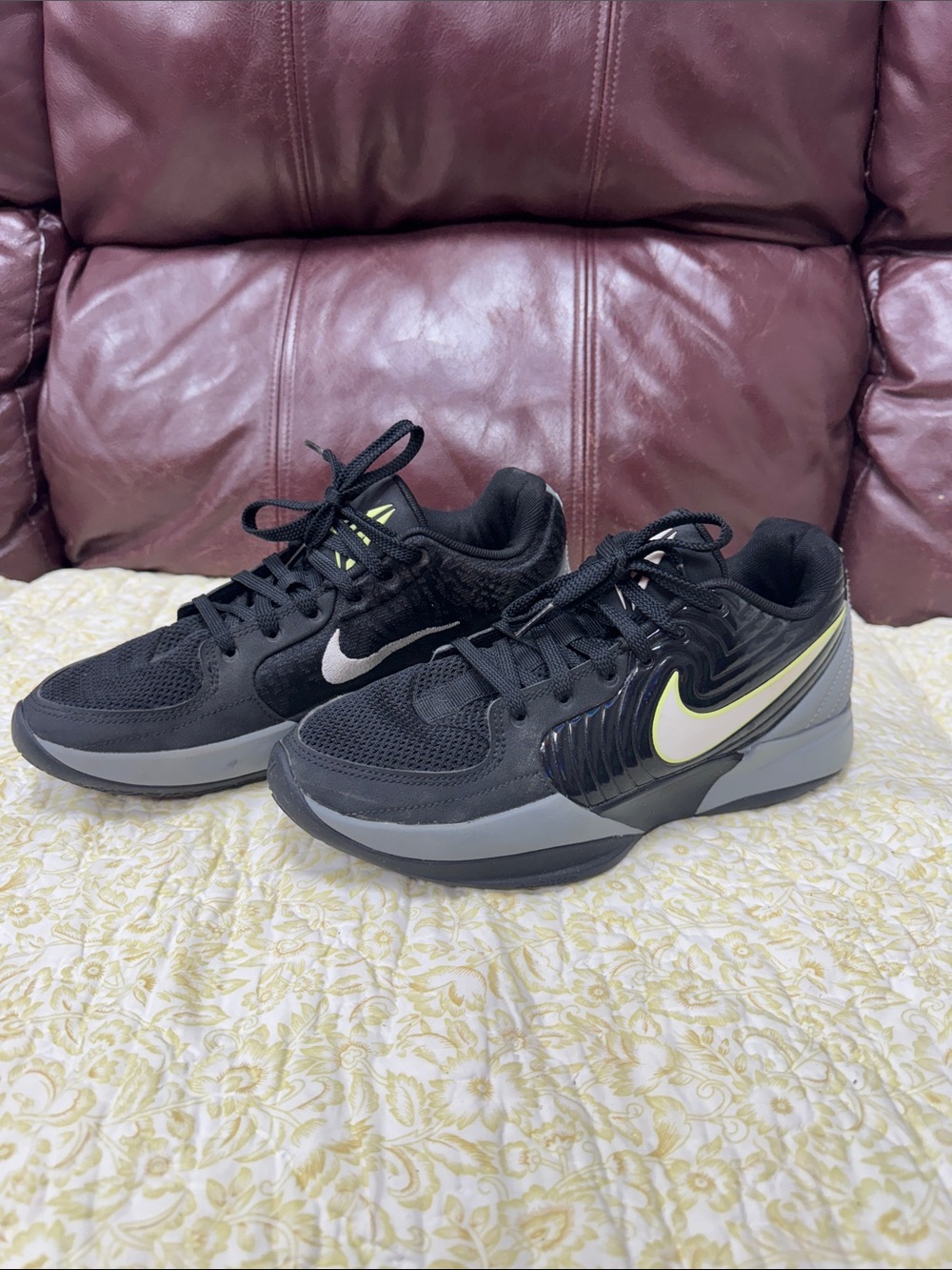 Nike Black and Gray Men’s Sneakers with Yellow-Accent Swoosh